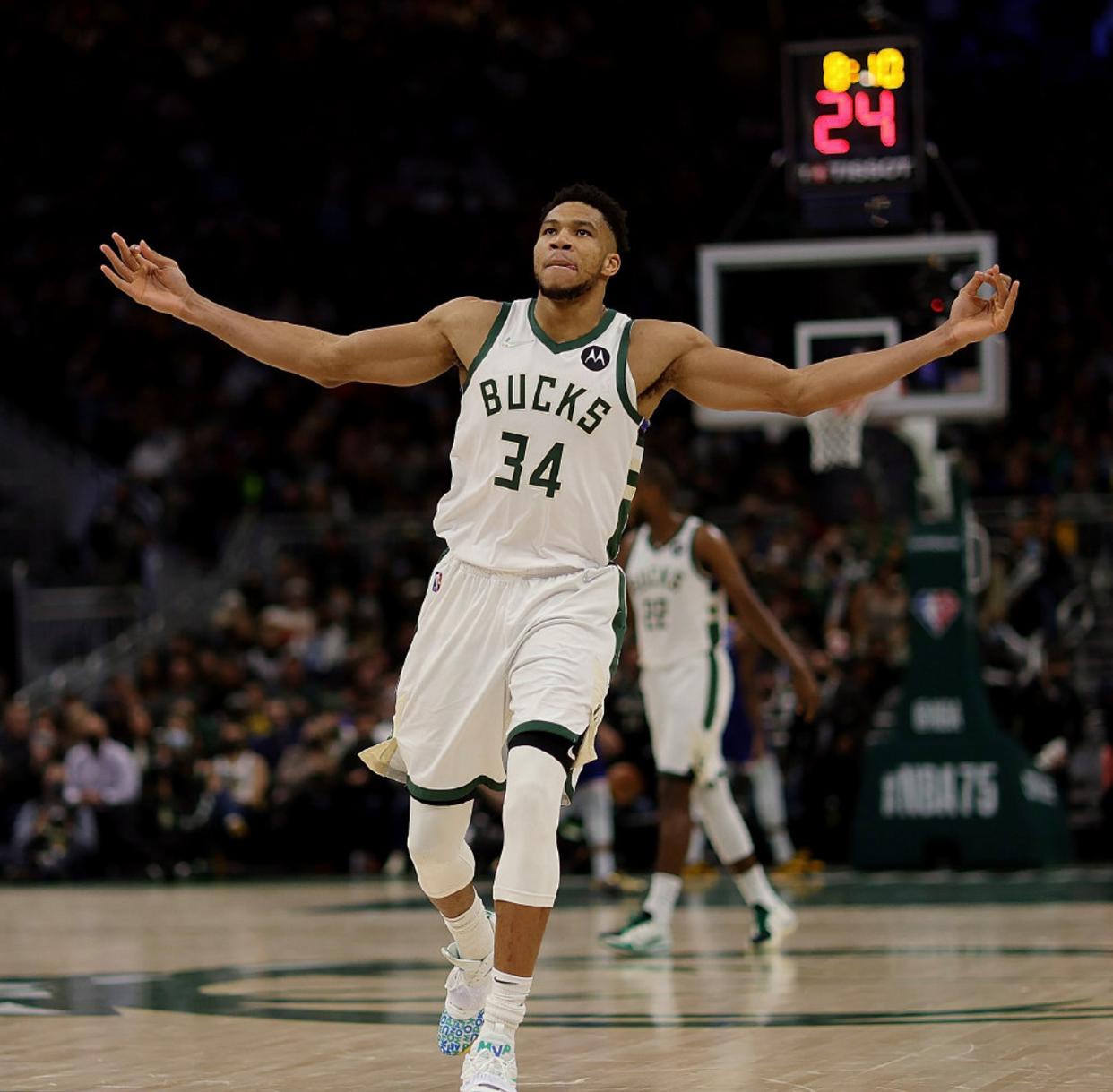 包含东契奇官方宣布领先优势明显新规，雄鹿引发争议！再创辉煌时刻的词条-九游登录