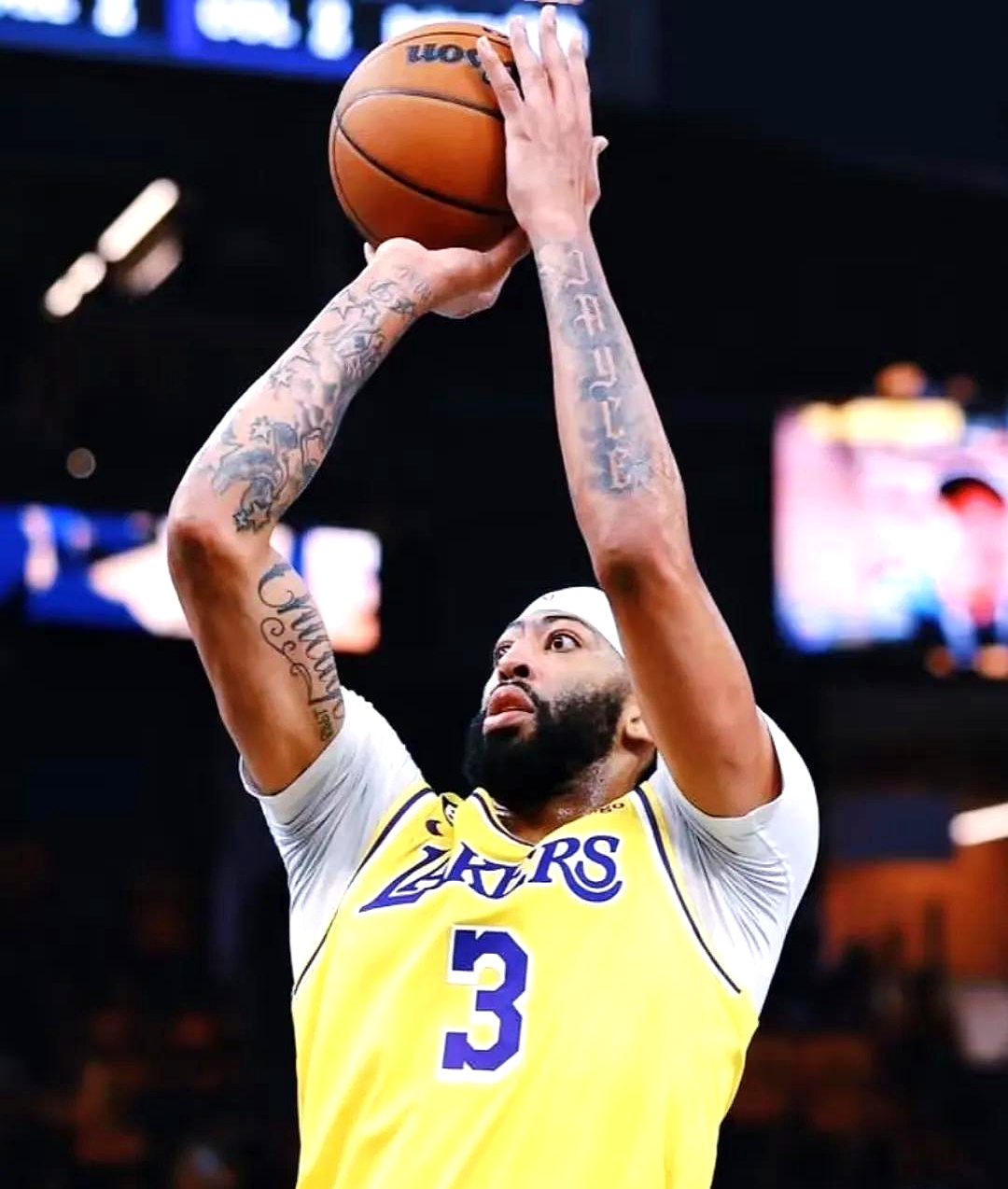  浓眉哥新星战术调整表现突出，湖人前途光明！热度持续攀升-九游正版