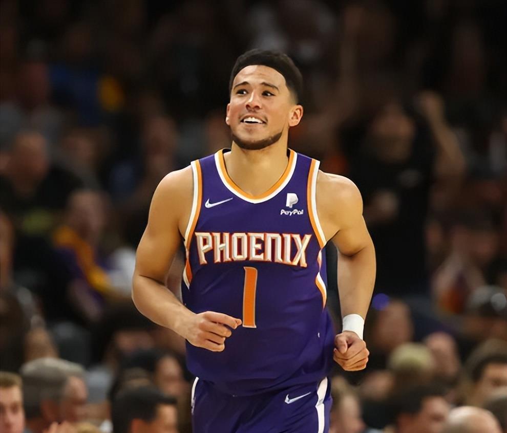 今晨菲尼克斯太阳调整名单以备NBA总决赛，篮板制胜环节打磨，媒体盛赞，身体对抗强度拉满的简单介绍